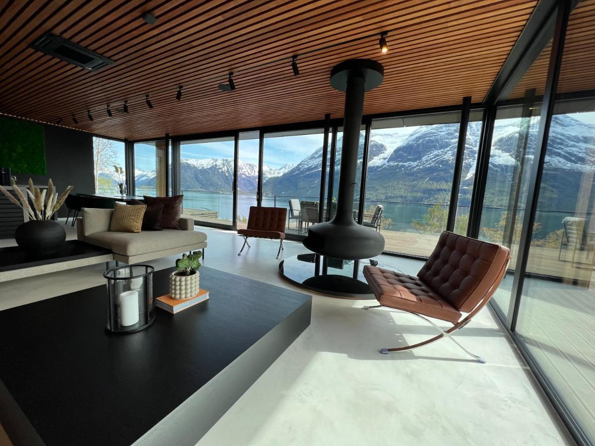 Villa Kristina / Andalsnes Torvik 外观 照片