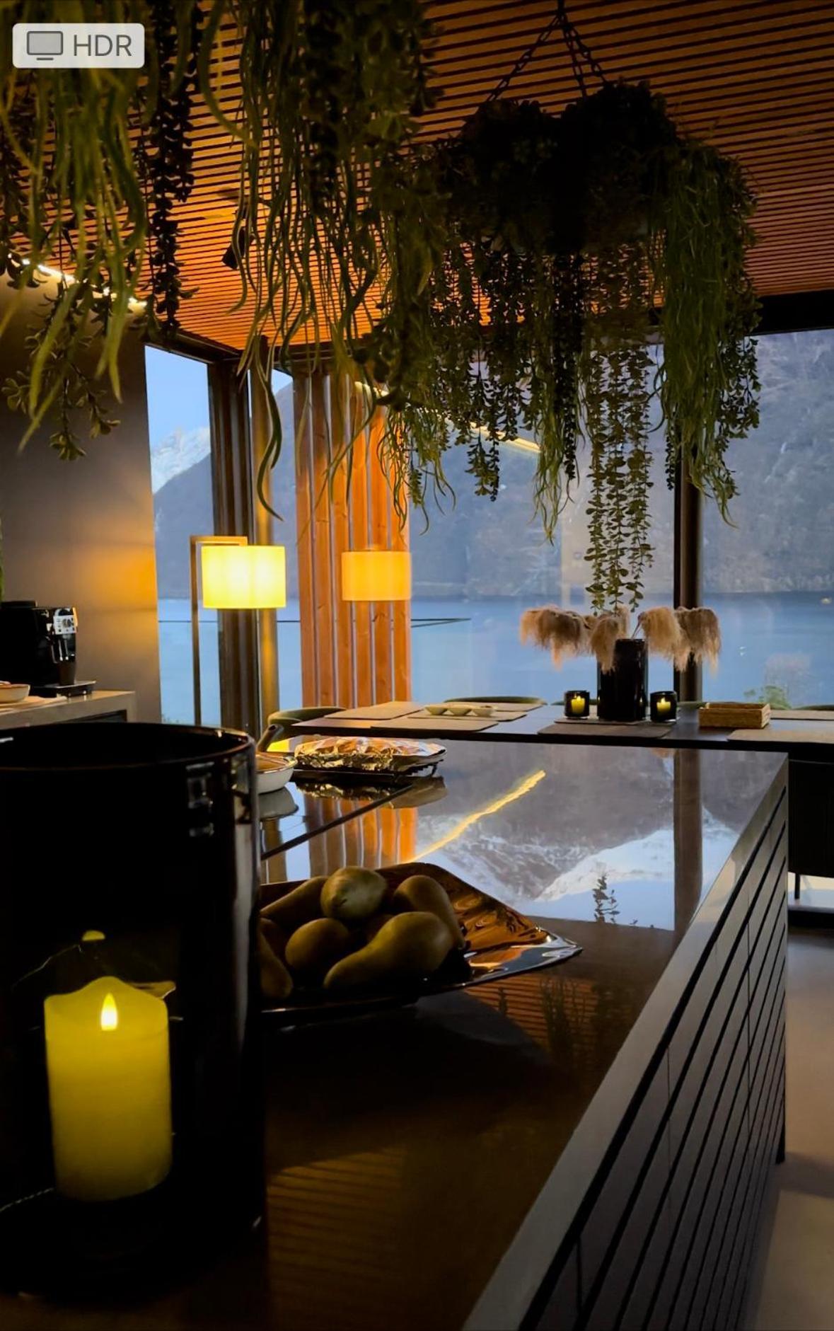 Villa Kristina / Andalsnes Torvik 外观 照片
