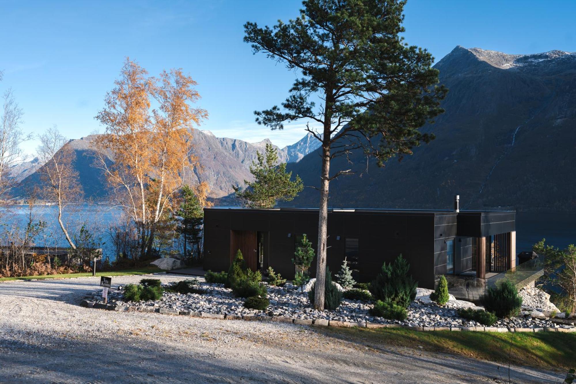Villa Kristina / Andalsnes Torvik 外观 照片