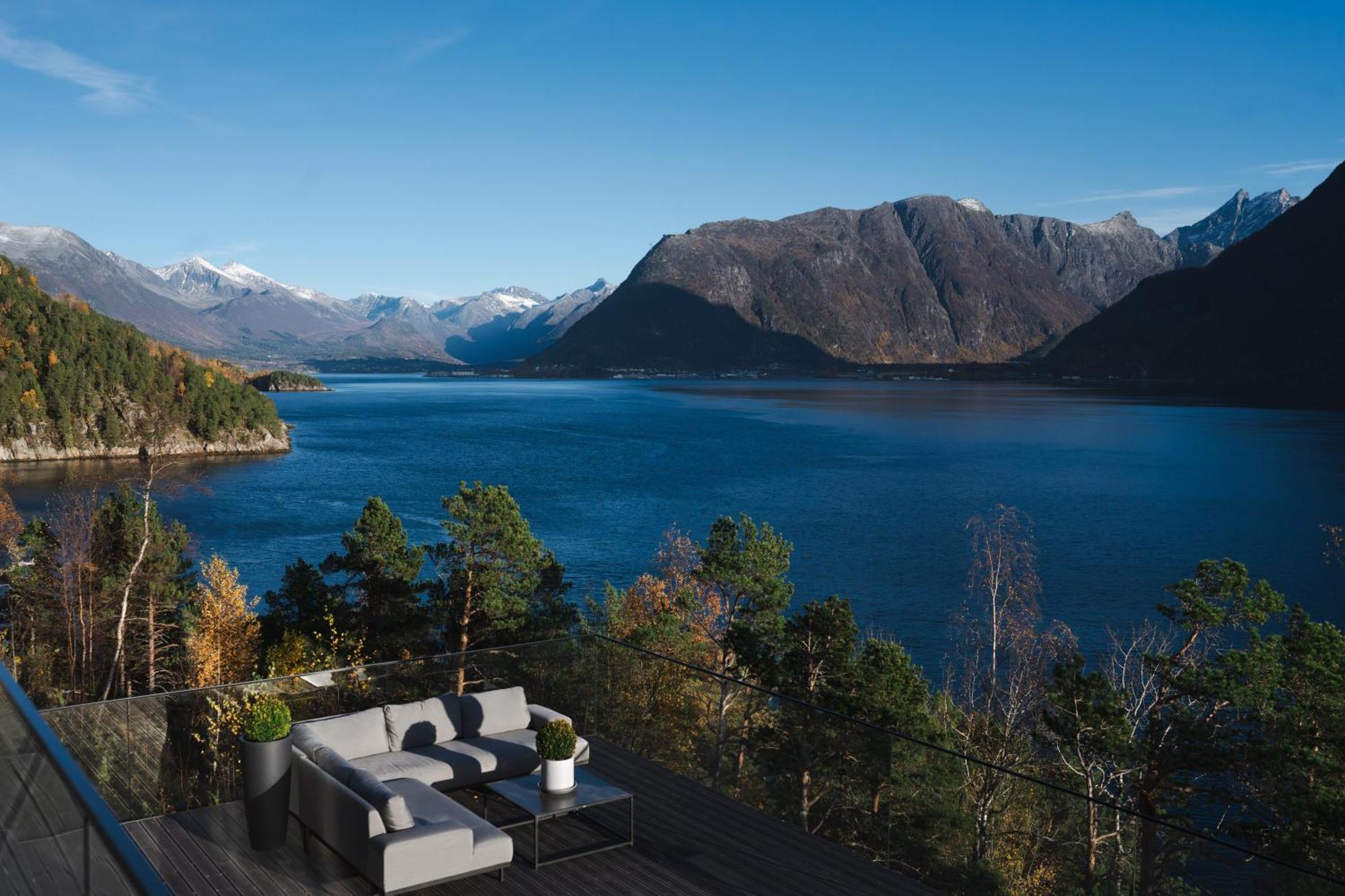 Villa Kristina / Andalsnes Torvik 外观 照片